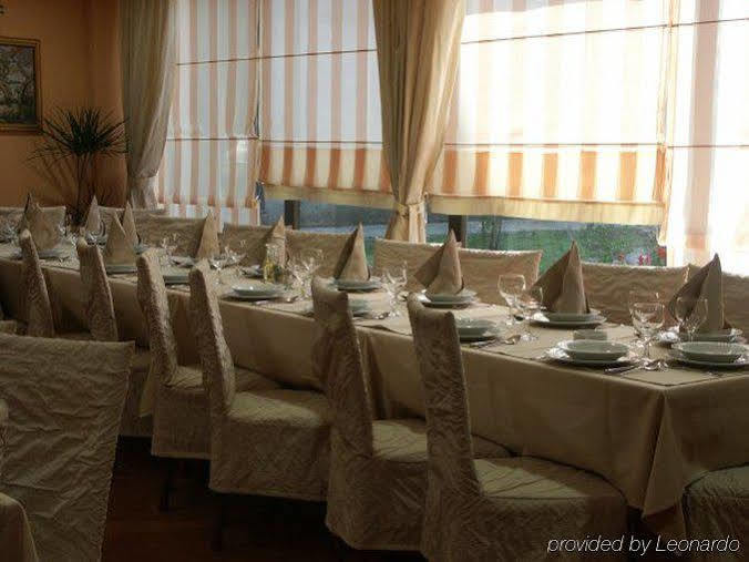 Hotel Porin Zagreb Restaurante foto